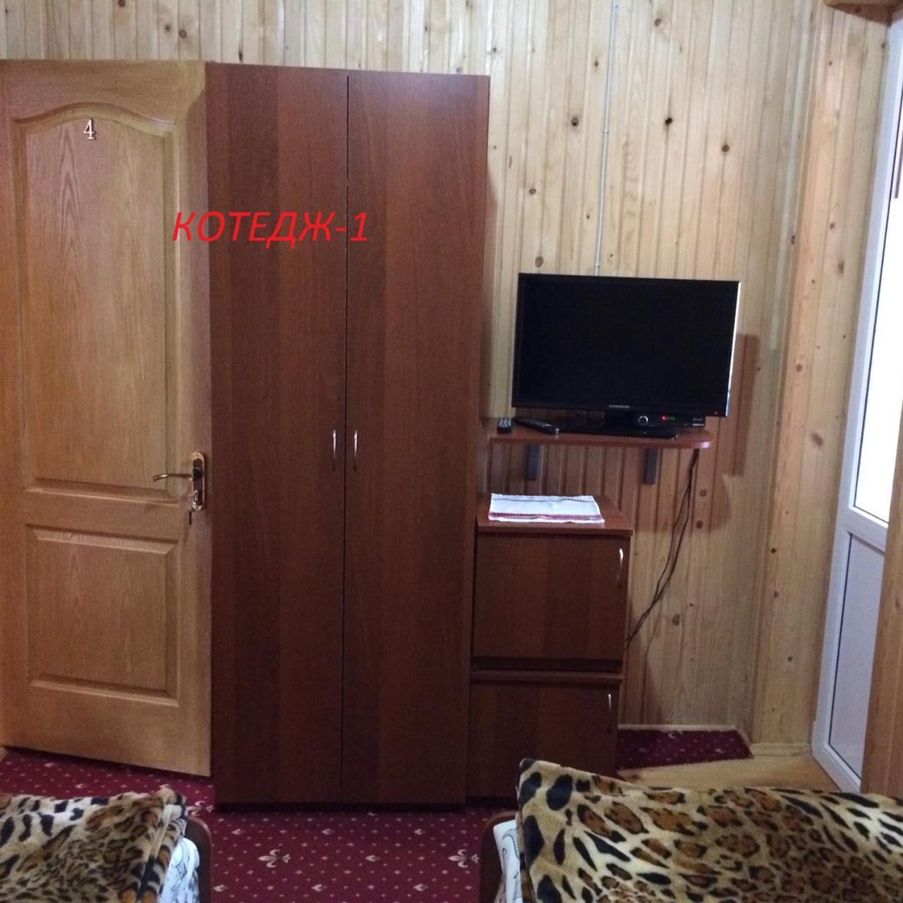 Hotel Котедж ,,Тік" Tatarów Zewnętrze zdjęcie